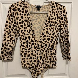 Express Body Suit- Size XS. NEVER worn, only tried on.